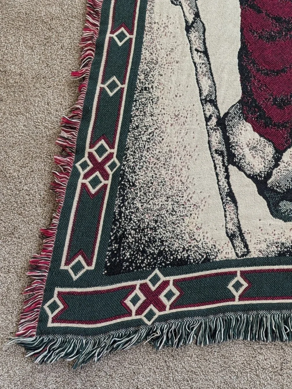 Vintage Festive Santa Holiday Throw Blanket - Red & Green 47